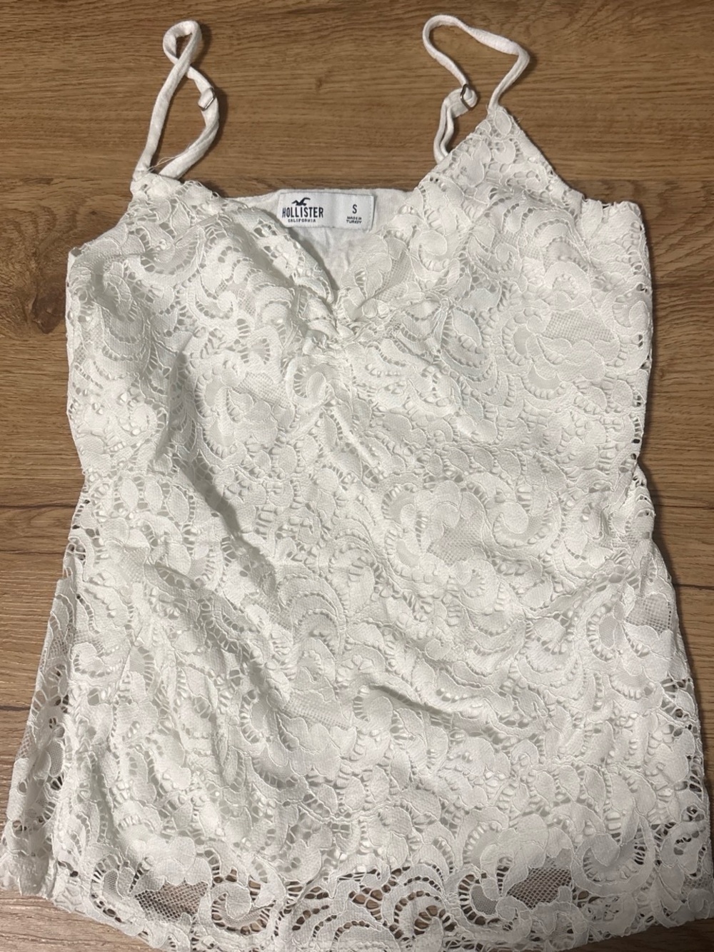 Hollister White Lace Camisole Tank Top